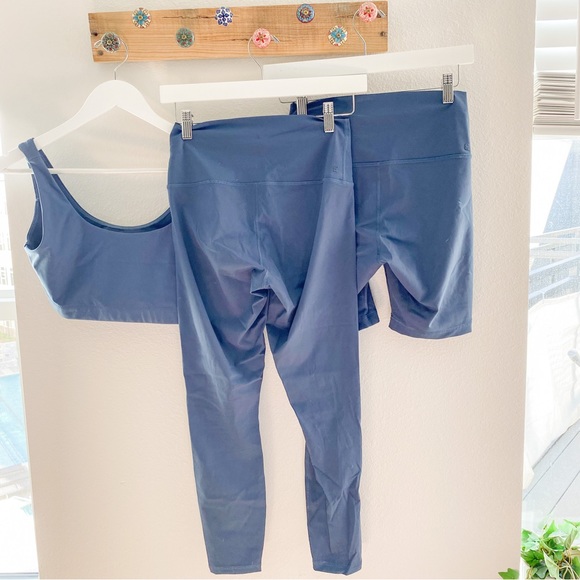 Everlane 3 Pieces Sportswear Yoga Workout Set Top + Short + Leggings Navy - Picture 2 of 8